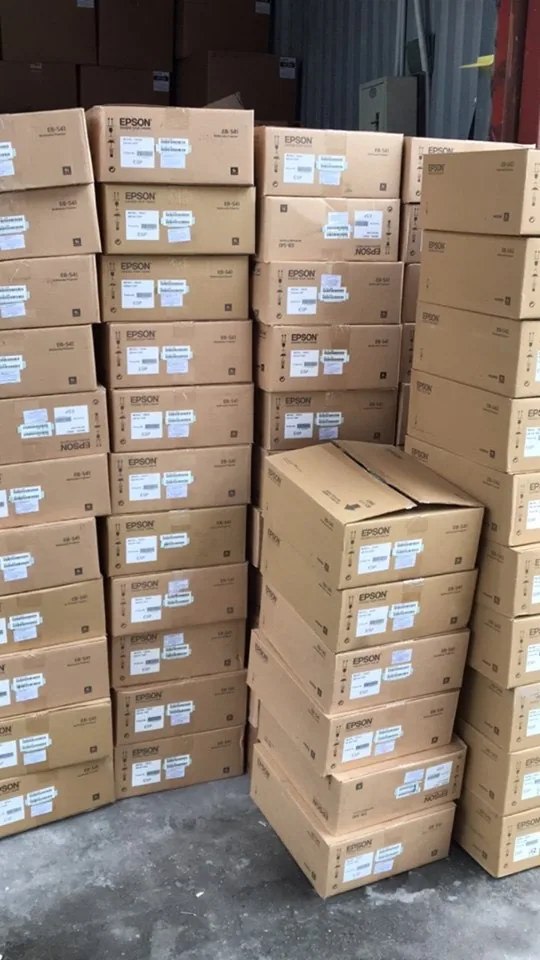 Máy chiếu Epson EB-E01