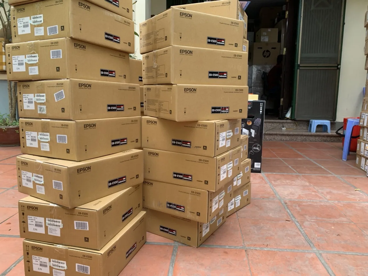Máy chiếu Epson EB - E500